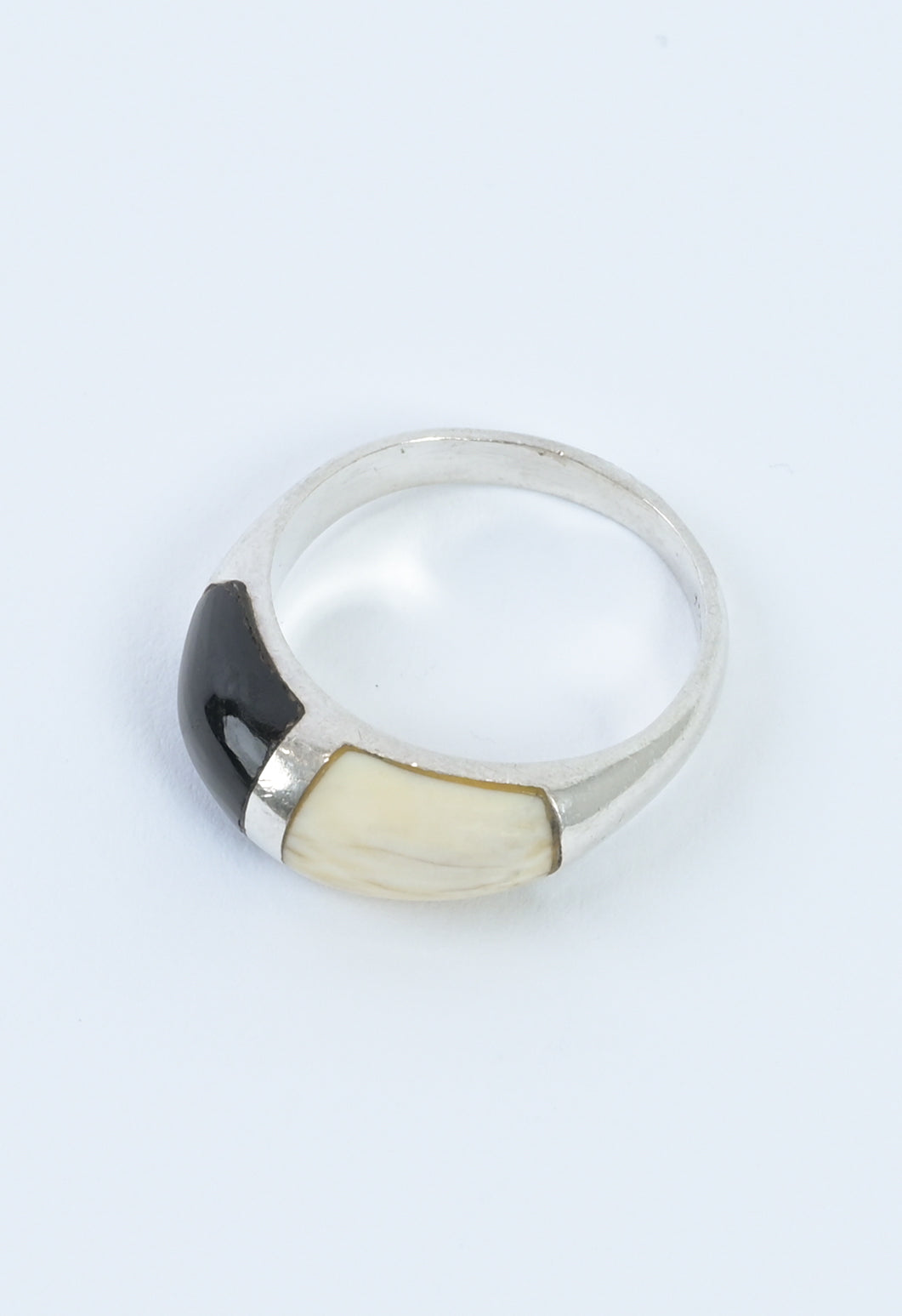 French 1980s silver black stone & bone ring