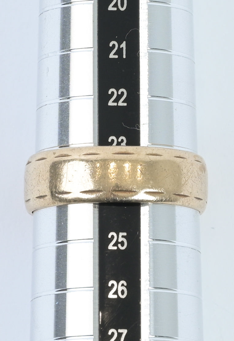 UK 1969 9ct gold ring A