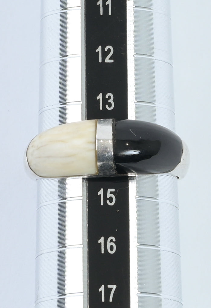 French 1980s silver black stone & bone ring
