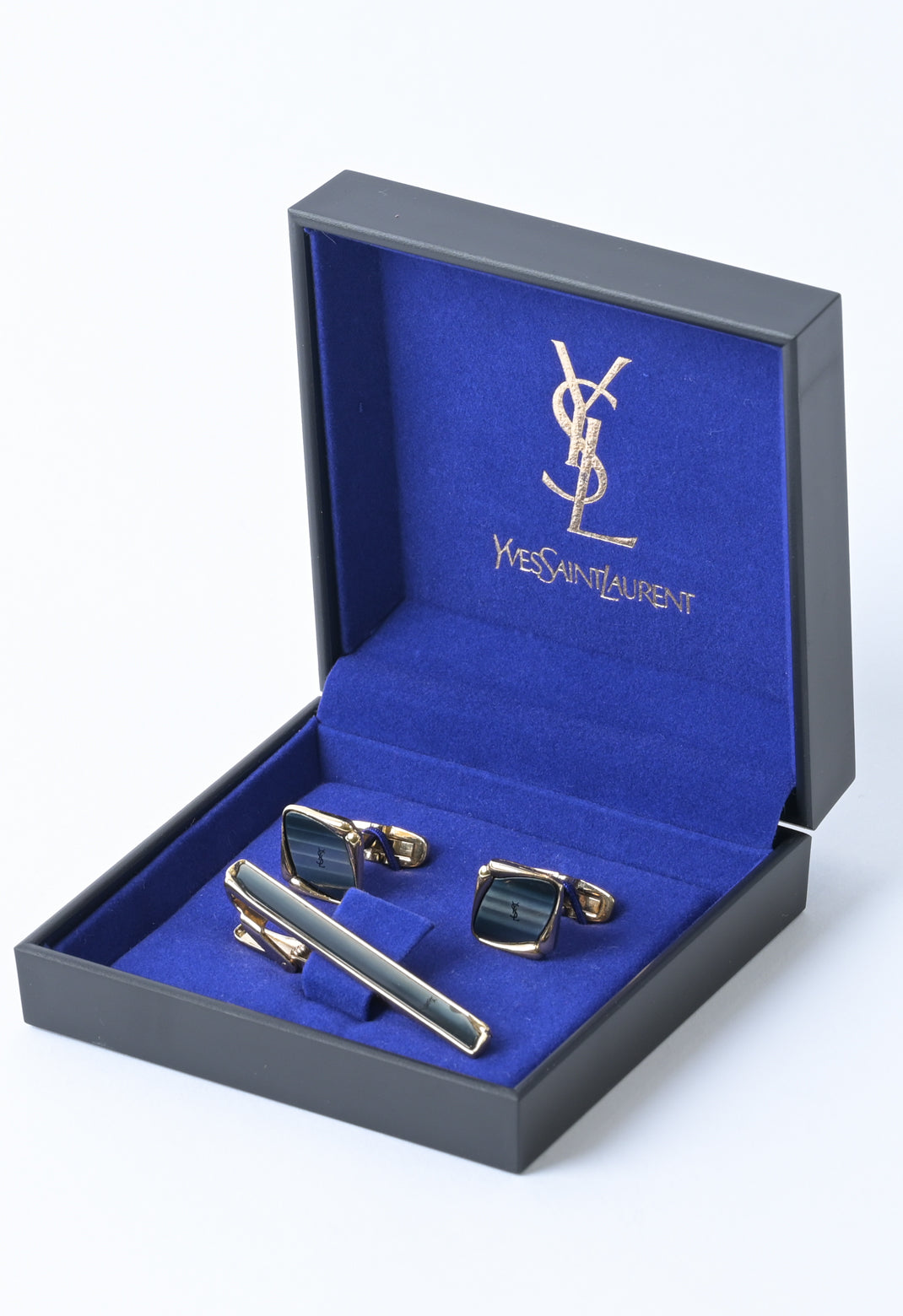 Yves Saint Laurent / Europe 1980-90s tie-bar&cufflinks set