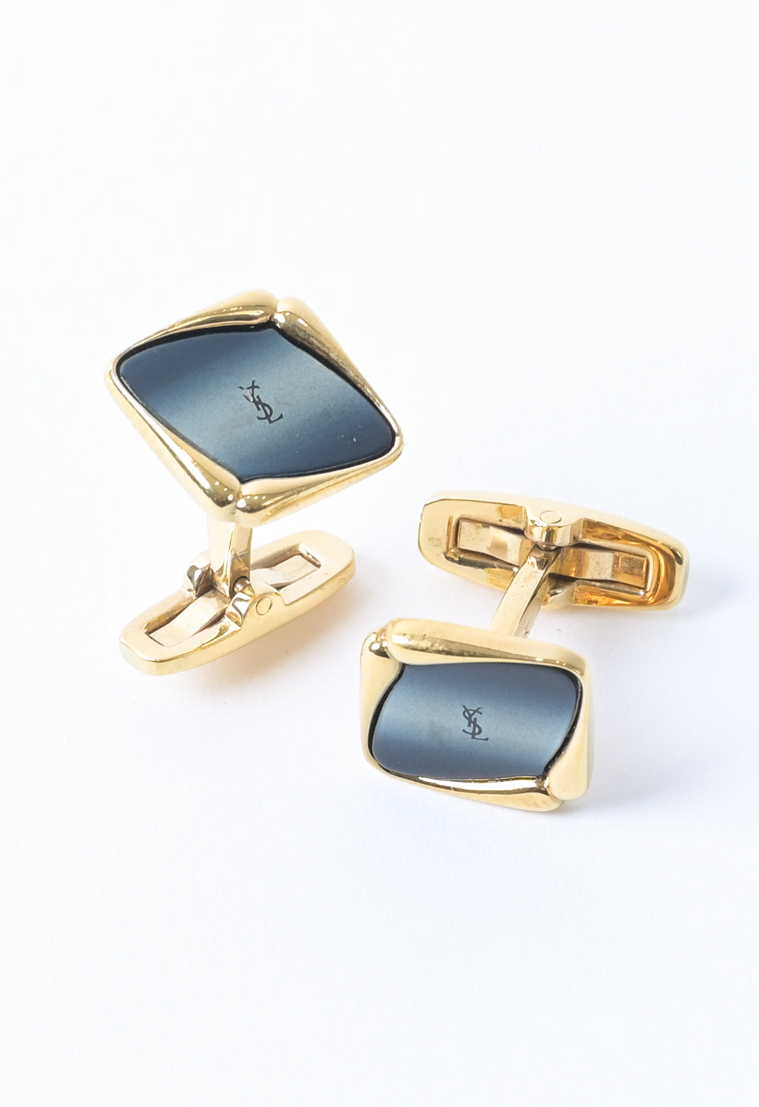 Yves Saint Laurent / Europe 1980-90s tie-bar&cufflinks set