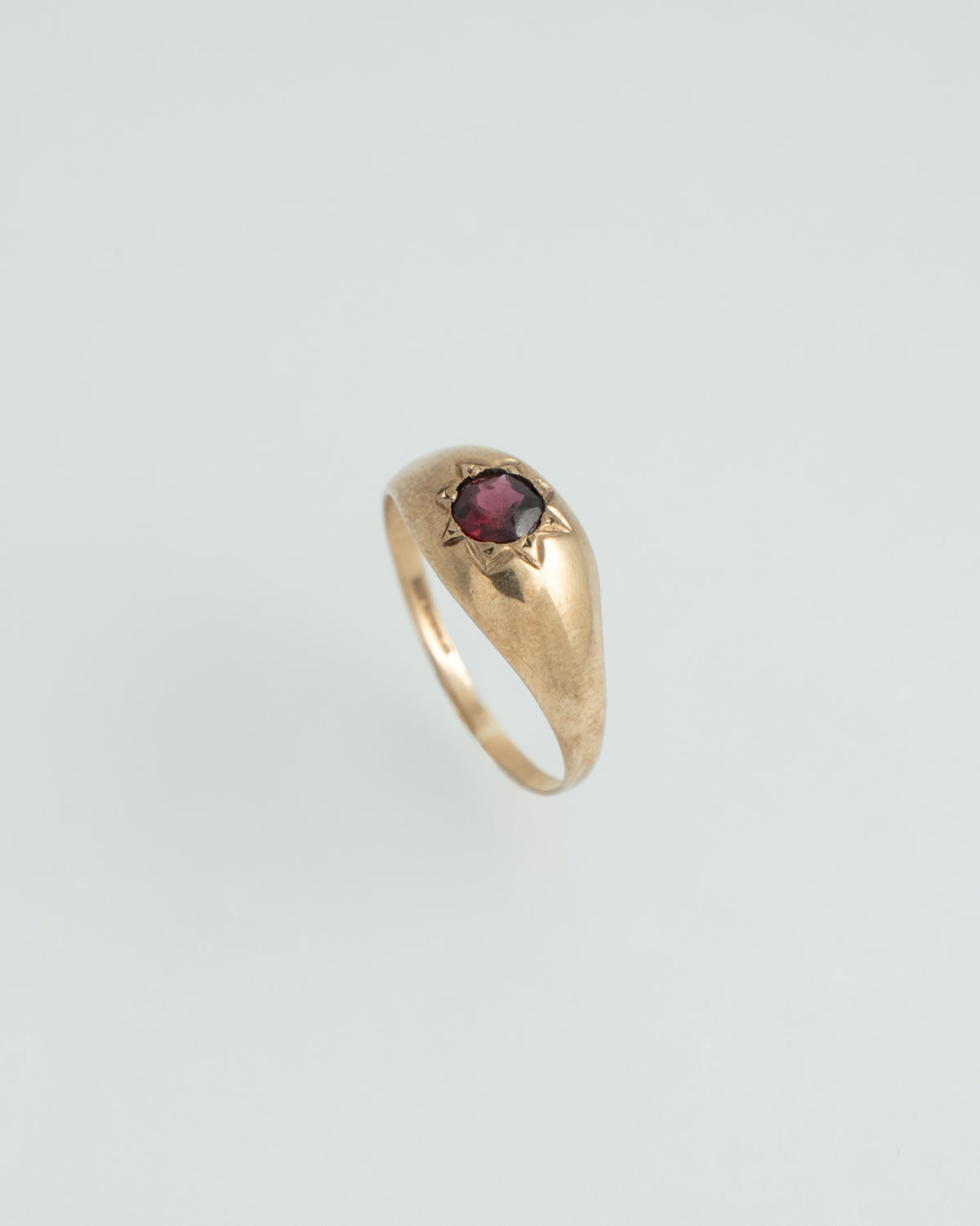 UK 1960-70s 9ct Gold with Red Stone Ring