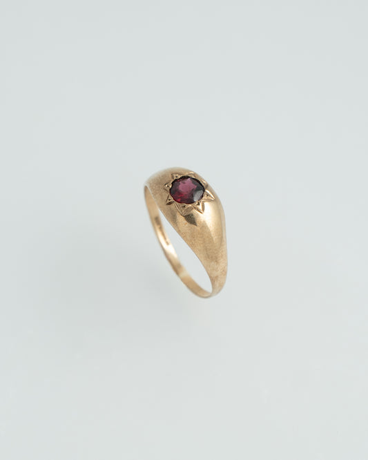 UK 1960-70s 9ct Gold with Red Stone Ring