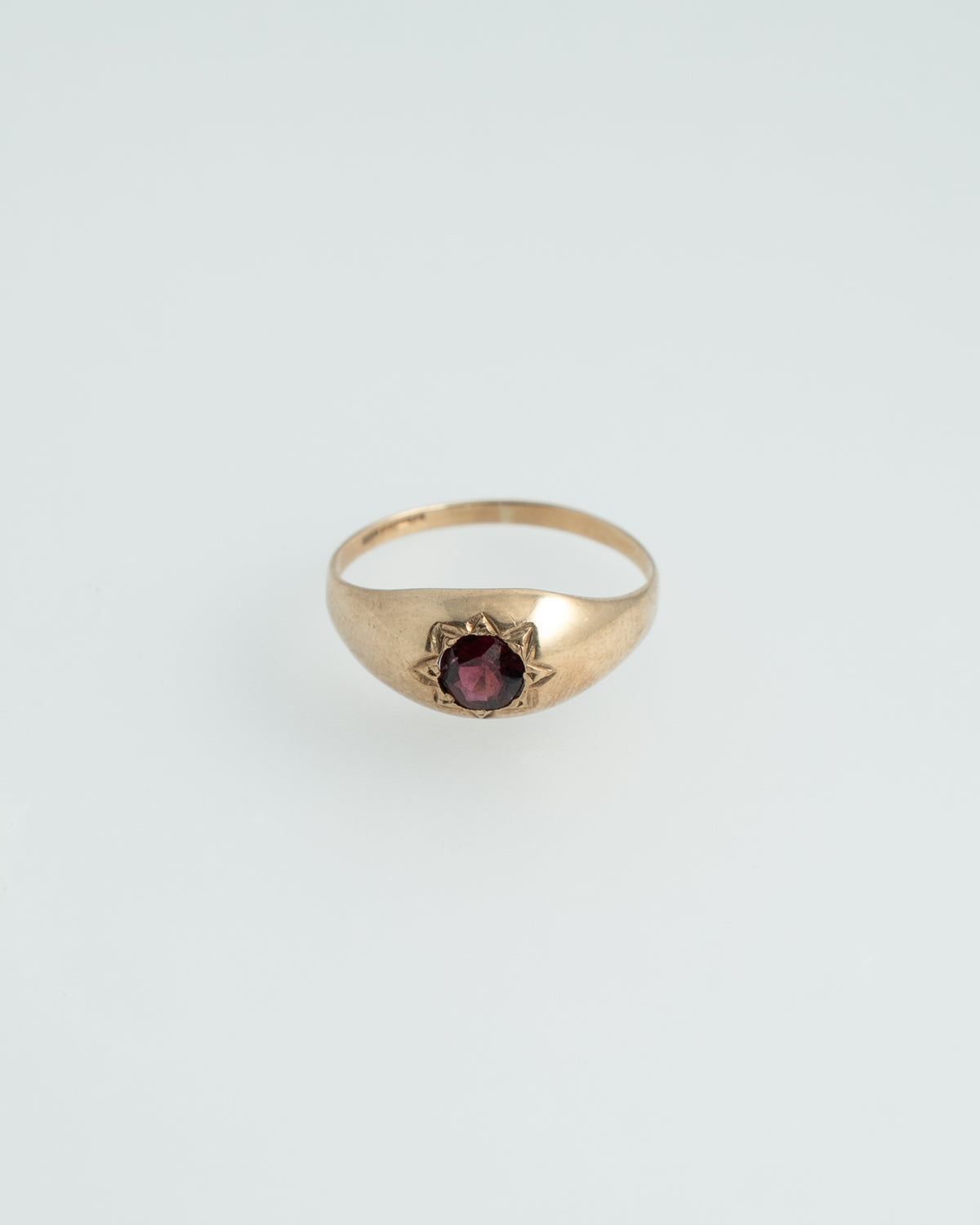 UK 1960-70s 9ct Gold with Red Stone Ring