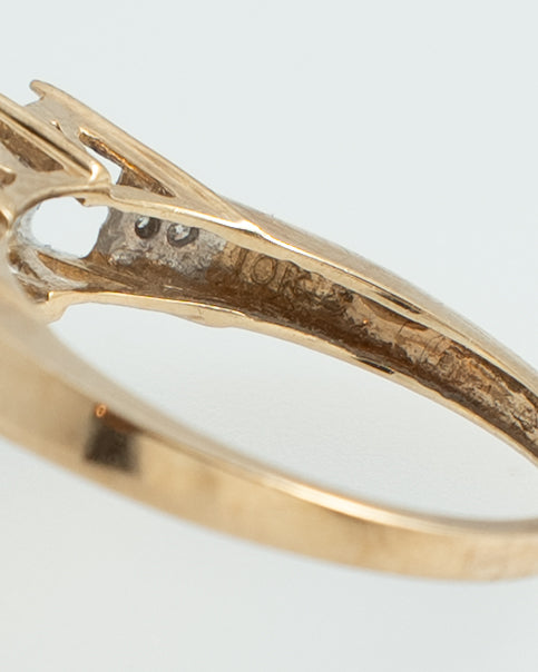 10K Architectural Diamond Ring