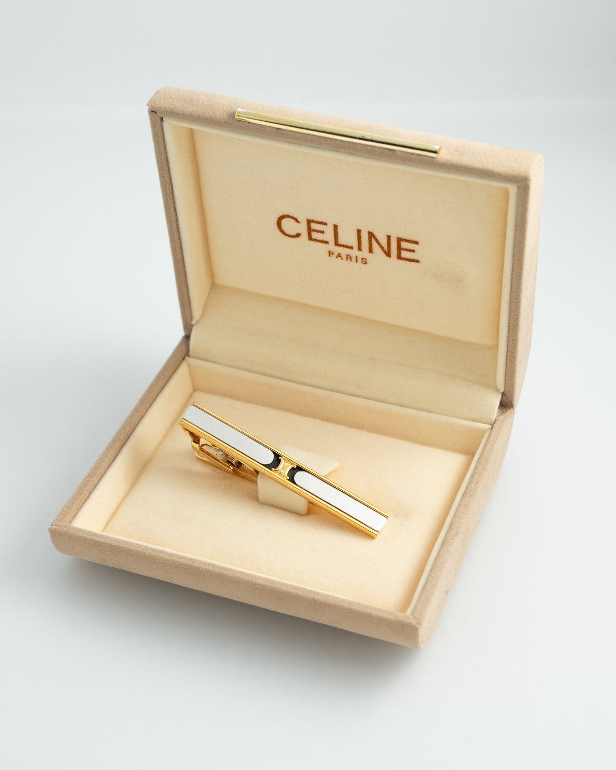 Celine / europe 1980-90s triomphe brass tie-bar